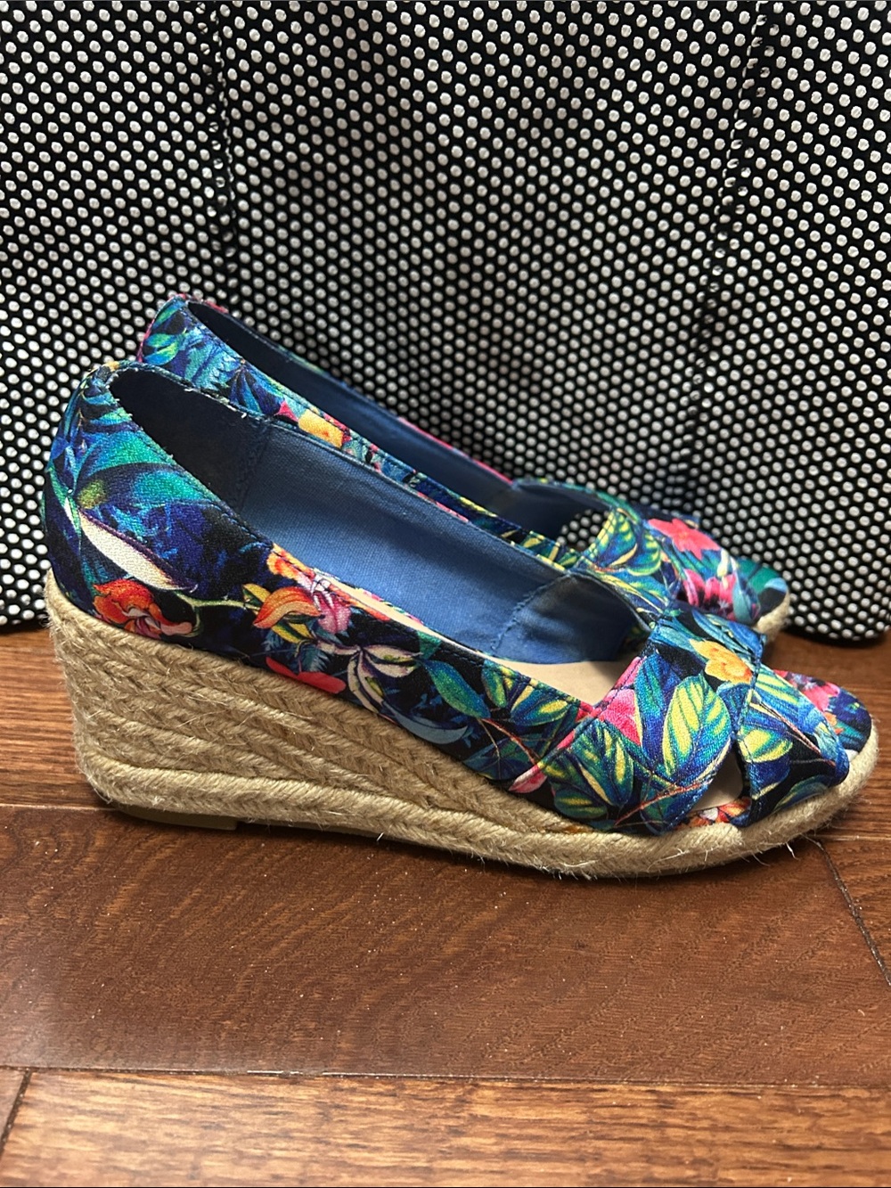 Vintage Sears Tropical Ratan Espadrille Wedge Peek a Boo Colourful Sandals